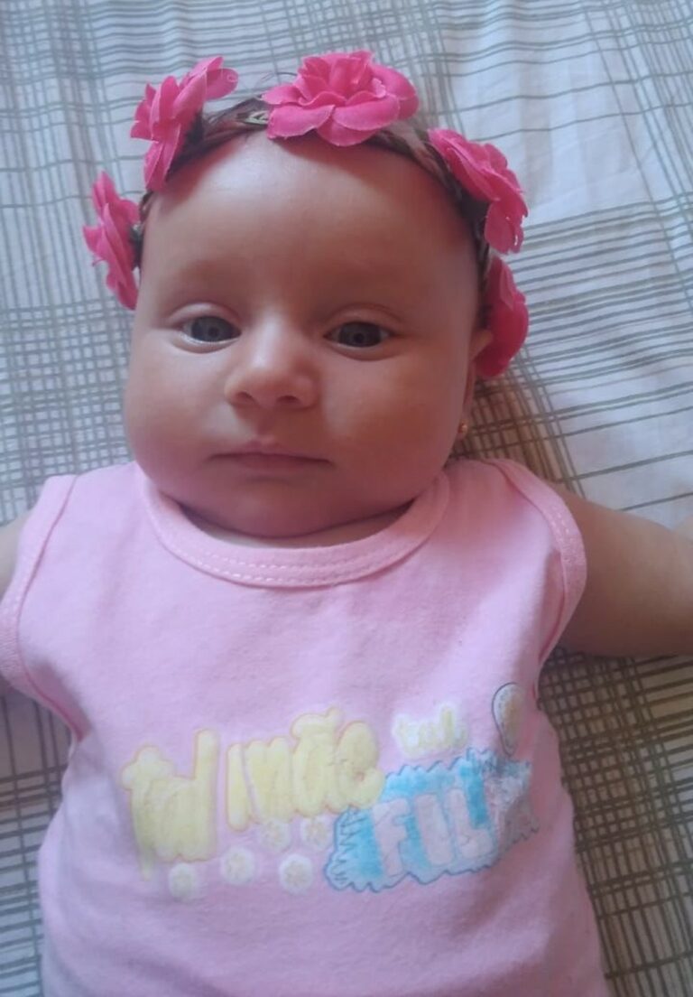 Corpo de bebê de quatro meses pode ser exumado; ‘só assim saberemos o que aconteceu’, diz delegado