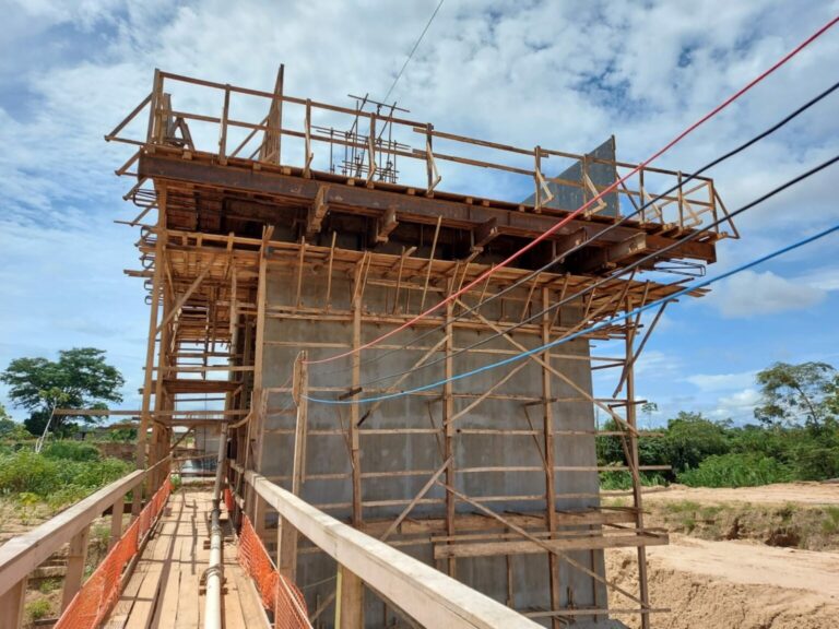 Governo avança na obra da ponte do anel viário de Brasileia e Epitaciolândia