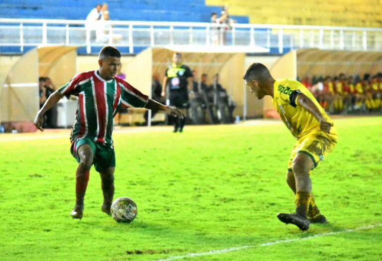 Imperador Galvez faz quatro no Tricolor e garante vaga no returno
