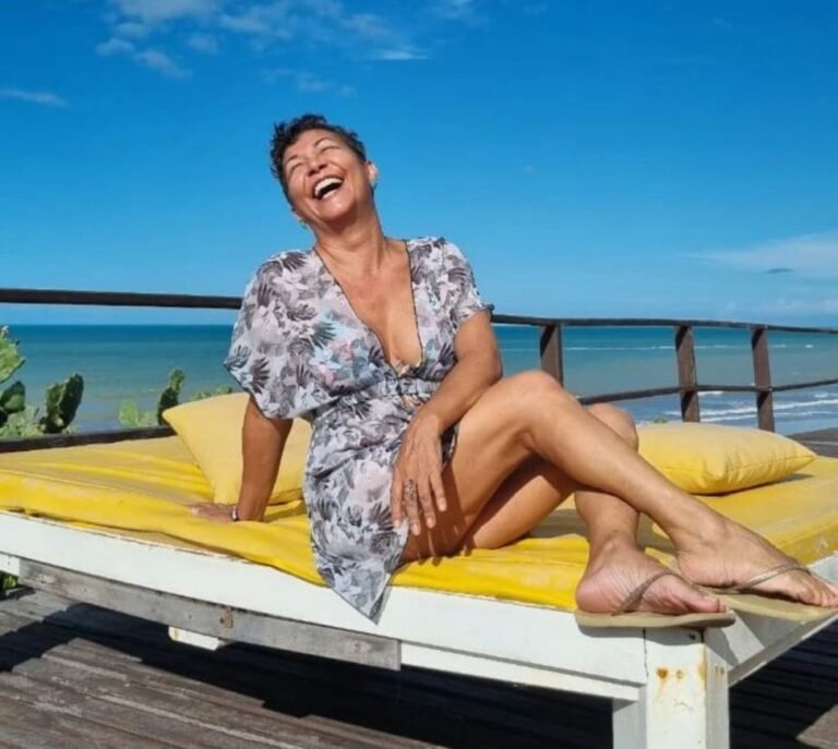 Visual novo de Sinhazique, aniversário do Gladson Cameli, ofertas Gazin; veja tudo na coluna da Léia