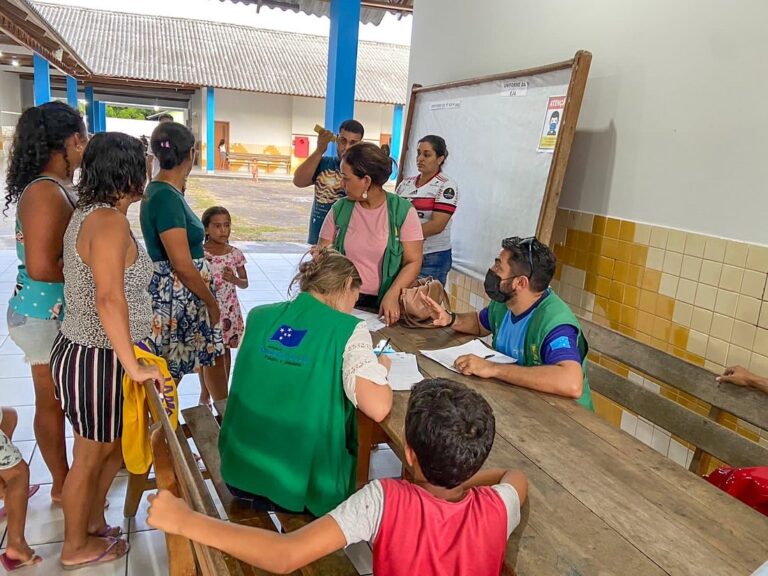 Prefeitura de Cruzeiro do Sul segue apoiando mais de 500 famílias desabrigadas pela cheia no Juruá