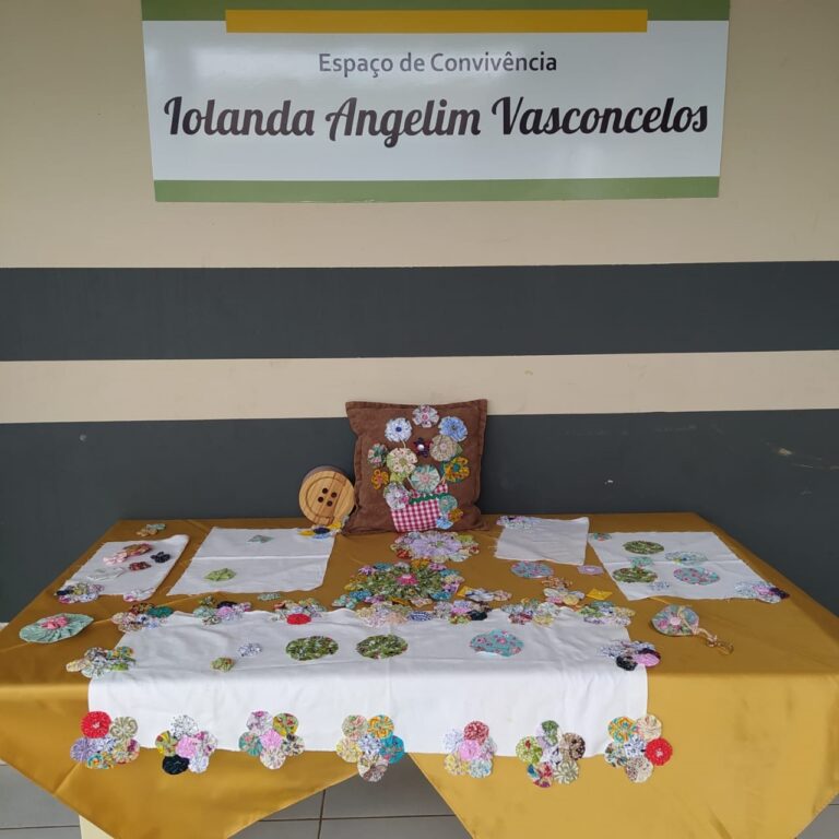 Em Rio Branco, adolescentes do abrigo Maria Tapajós recebem certificados por curso de costura do TJAC