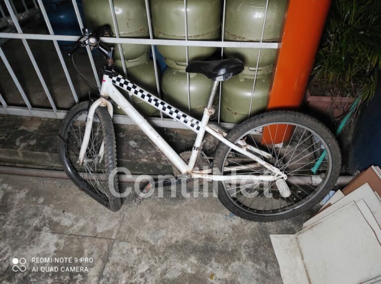 Colisão entre moto e bicicleta deixa dois feridos no Bosque, em Rio Branco
