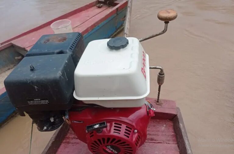 Bombeiros realizam buscas por idoso que estaria desaparecido nas águas do Rio Acre