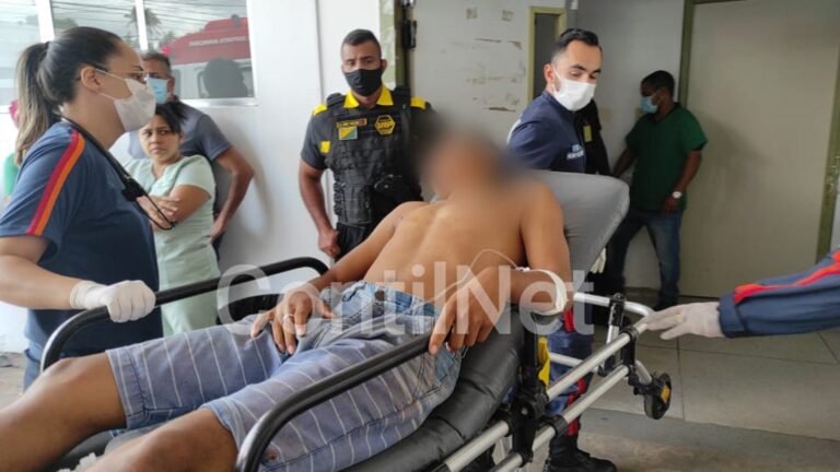 Em veículo, criminosos passam atirando e ferem adolescente e grávida na Capital