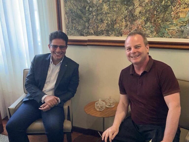 Gladson atende pedido de Pedro Longo e concede auxílio alimentação aos servidores do Estado