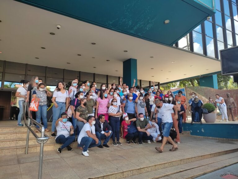 Greve da Saúde, indecisão de Gladson para vice, Padre Paolino e mais: a quarta-feira no ContilNet