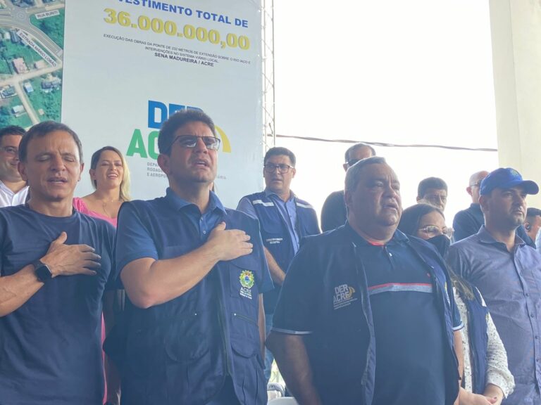 Gladson assina ordem de serviço da construção da ponte de Sena: “Chega de subir e descer barranco”