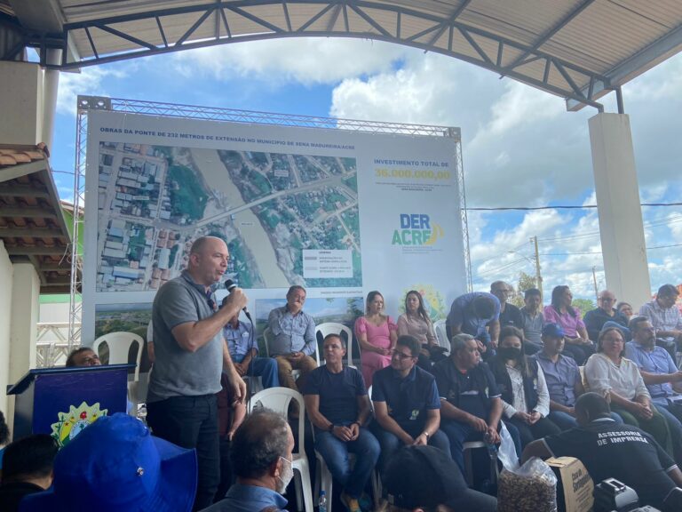 Gehlen diz que ponte de Sena ‘servirá para aqueles homens que andam de calça e de saia’