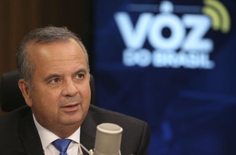 Ministro fala sobre enchentes no AC e elenca ‘ocupação inapropriada’ como grande desafio