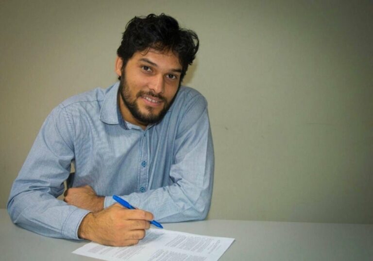 Blog do Ton: Ex-gestor do PT entra no jogo do Senado e anuncia aliança com o resistente David Hall