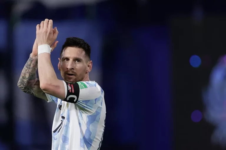 Messi admite possível adeus na Argentina: “Depois da Copa vou repensar muitas coisas”; veja lances