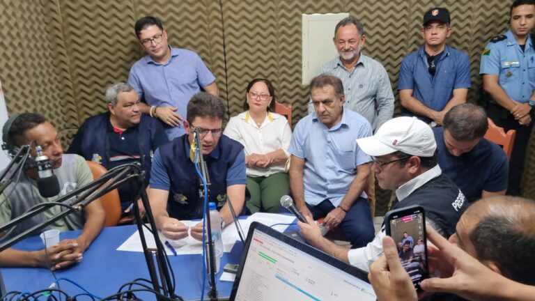 Gladson promete ampliação do Hospital de Sena até fim do ano: “Não vou passar anos e anos postergando”