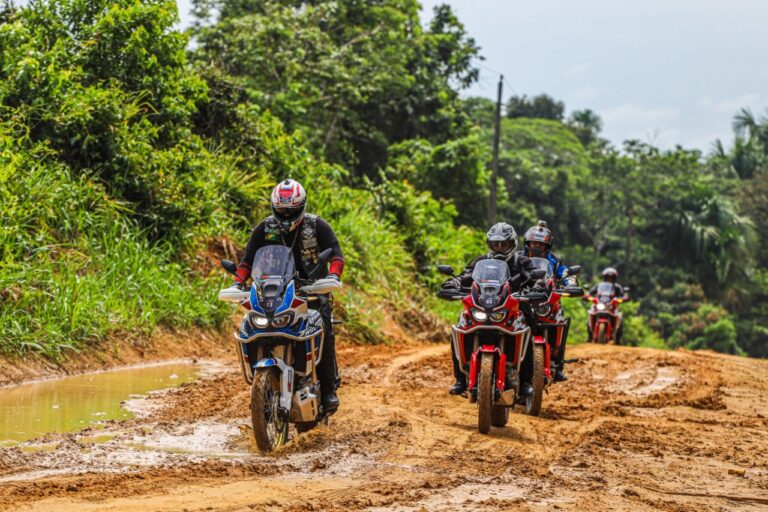Liberdade, adrenalina e vivências inesquecíveis em duas rodas nas expedições Honda RedRider 2022