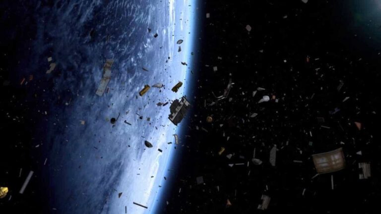 Parte de um foguete vai se chocar contra o lado oculto da Lua