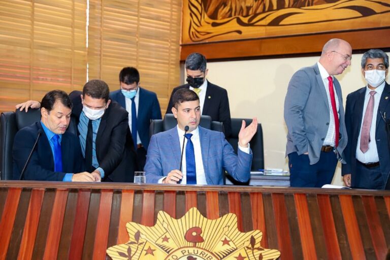 Cargos comissionados serão contemplados com auxílio alimentação do Governo, diz Nicolau