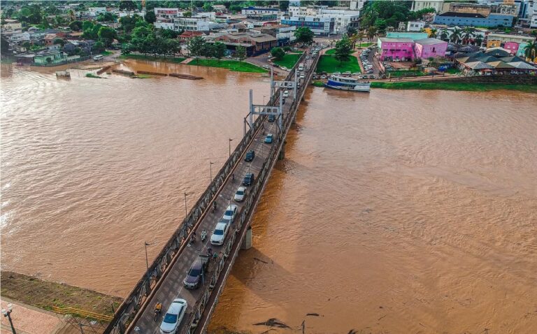 Após sinais de vazante, rio Acre sobe sete centímetros em menos de 12 horas