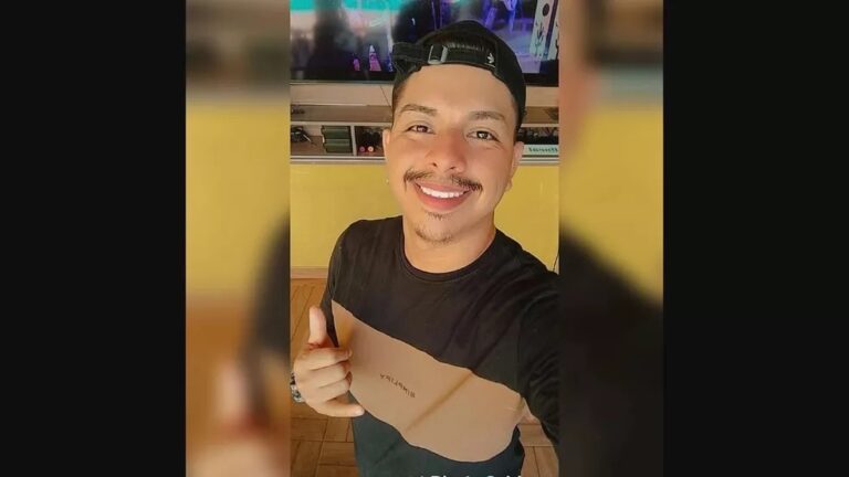 Motorista atinge árvores e morre ao ser arremessado para fora de carro