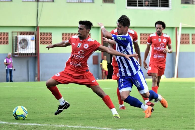 Com gol solitário, Estrelão supera o Tufão e entra no G-4
