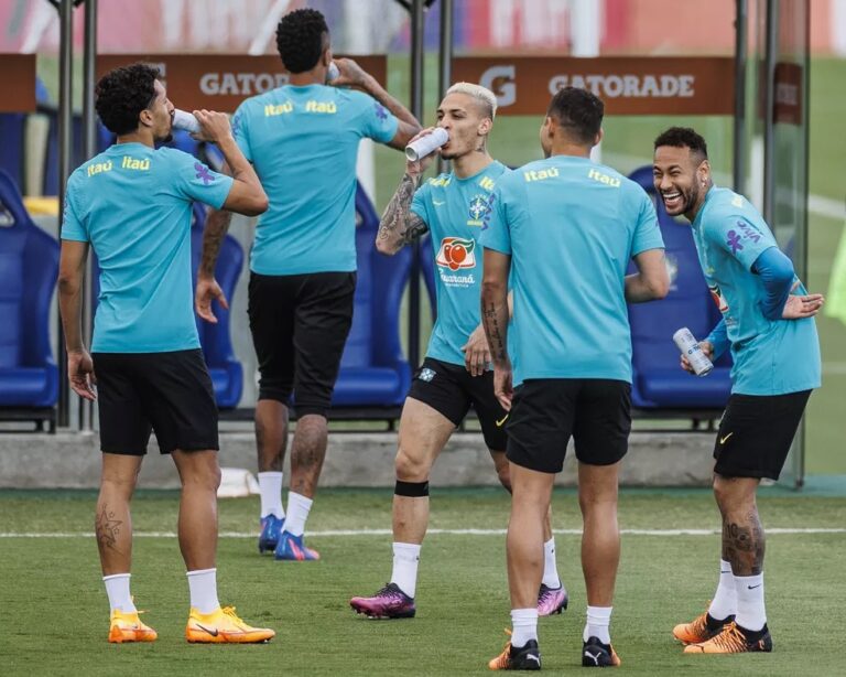 Seleção brasileira masculina vai enfrentar o Japão em amistoso em Tóquio