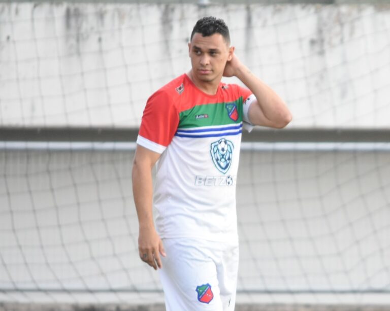 Tourão terá desfalque e retorno de zagueiro contra o Estrelão