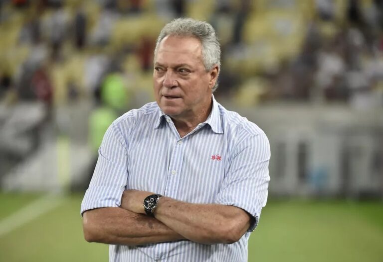 Abel Braga entrega o cargo e não é mais treinador do Fluminense