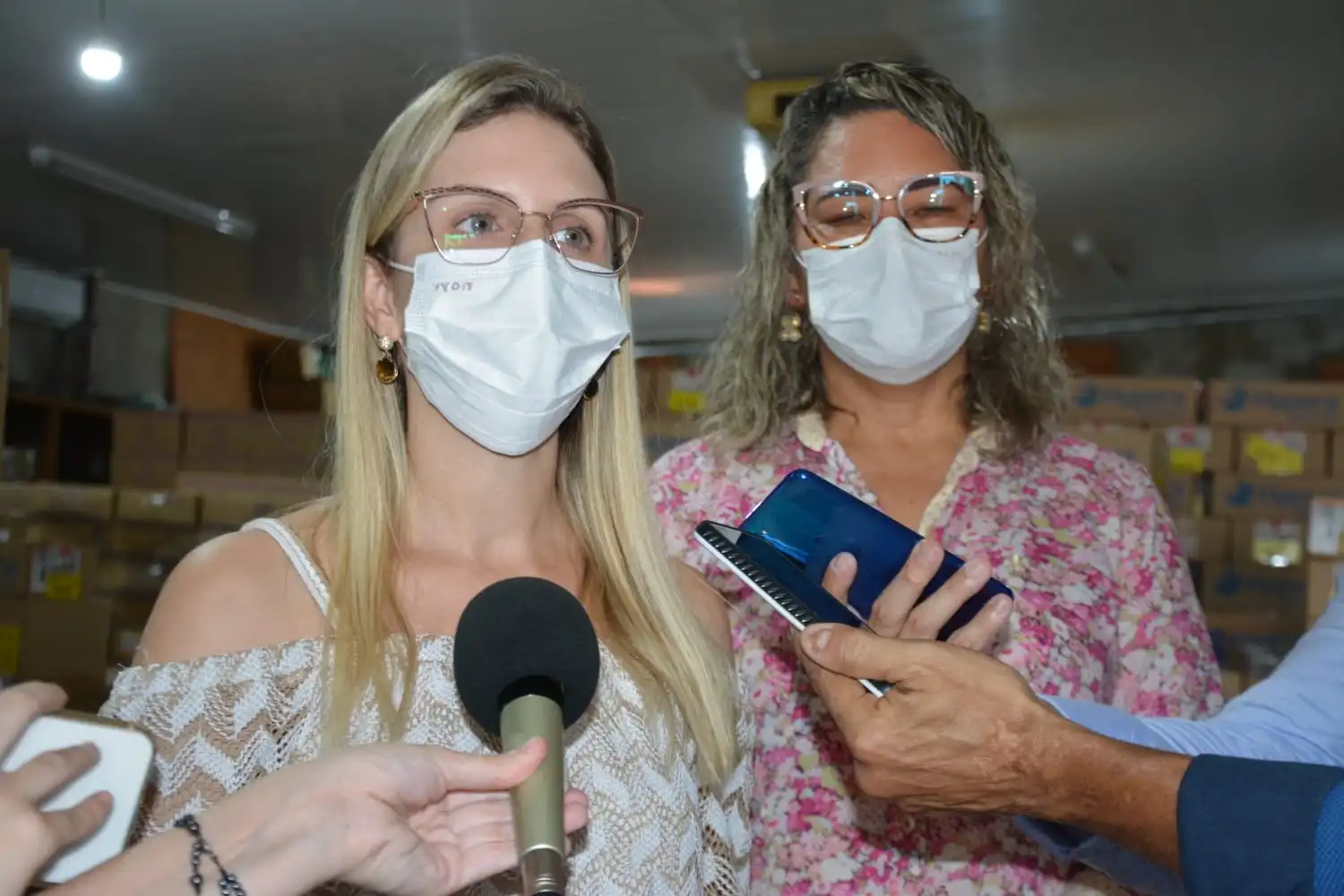 Prefeitura de Rio Branco realiza coletiva de imprensa para esclarecer sobre falta de medicamentos
