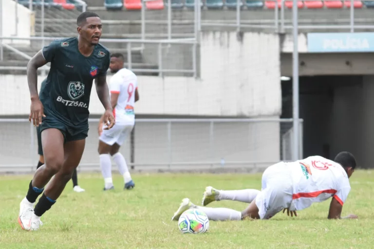 Na liderança, Humaitá pega a Adesg neste sábado, às 16h