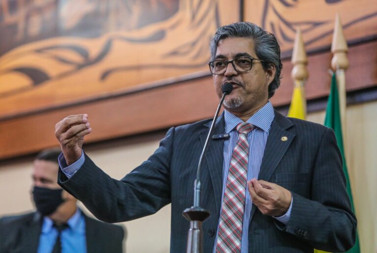 Edvaldo Magalhães diz que redução do ICMS do Bezerro não vai aumentar preço da carne e defende aprovação de PL