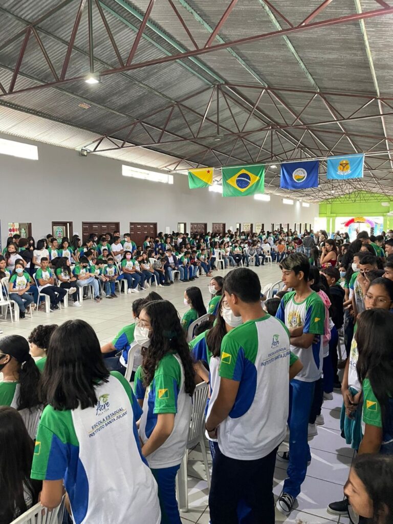 Rede estadual: Ano letivo 2022 é iniciado em todas as Escolas da zona urbana de Sena Madureira