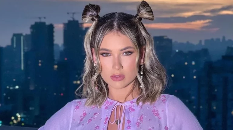 Internada, Virginia Fonseca atualiza estado de saúde: “Bastante dor”