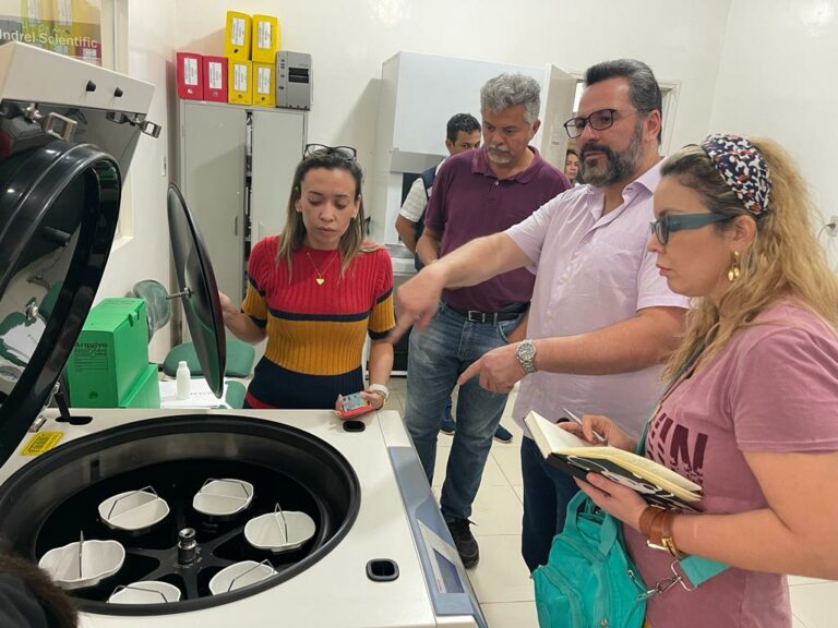 Alan Rick entrega caminhonete para ações de saúde em Epitaciolândia e anuncia novos investimentos para o Alto Acre