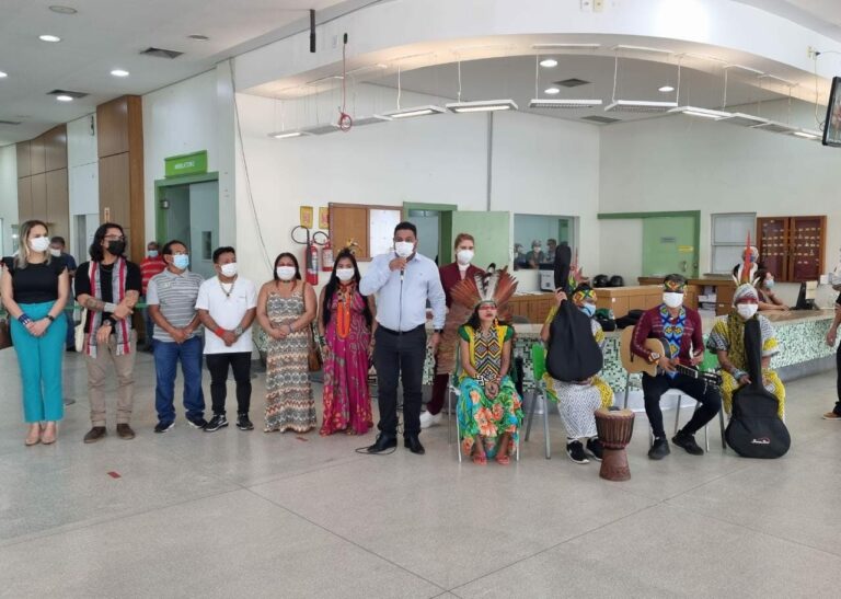 Em alusão ao Dia do Índio, Fundhacre realiza atividades na unidade hospitalar
