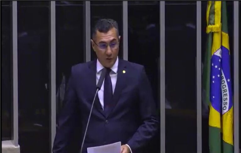 Na Câmara, deputado Jesus Sérgio cobra reconstrução da BR-364 ao Dnit