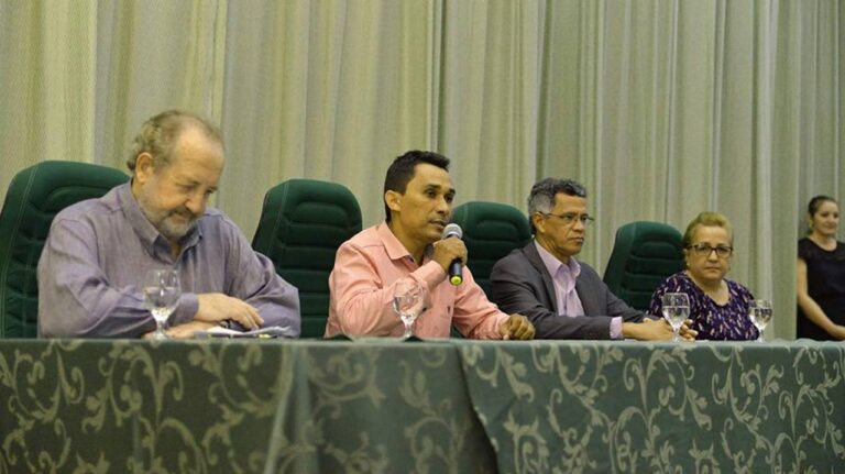 Enilson Amorim lança segunda edição do livro “O Canto do Uirapuru” na Biblioteca Pública