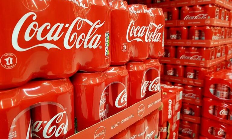 Coca-Cola abre mais de 60 vagas de emprego; veja como concorrer