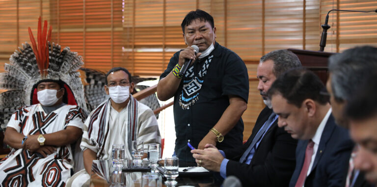 Cerca de 60% dos territórios indígenas no AC não têm demarcação, diz líder huni-kuin