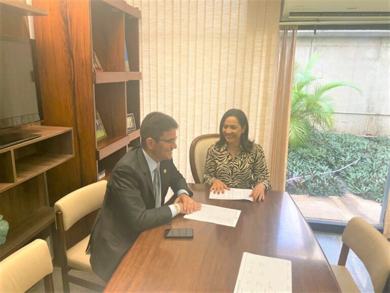 Governador Gladson e senadora Mailza tratam de melhorias para o Acre: “Foco nas pessoas”