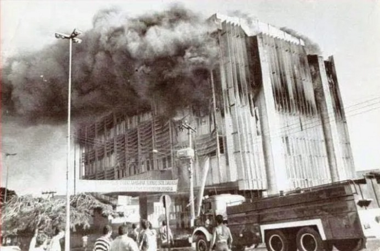 O maior registrado em Rio Branco: incêndio no prédio da Aleac completa 30 anos