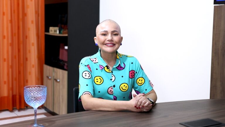 Jéssica Sales anuncia cirurgia de retirada de mamas para a próxima semana