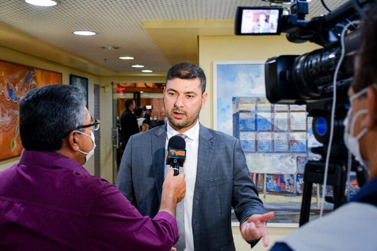 Presidente da Aleac propõe mobilização da bancada federal e audiência pública para “salvar” a 364