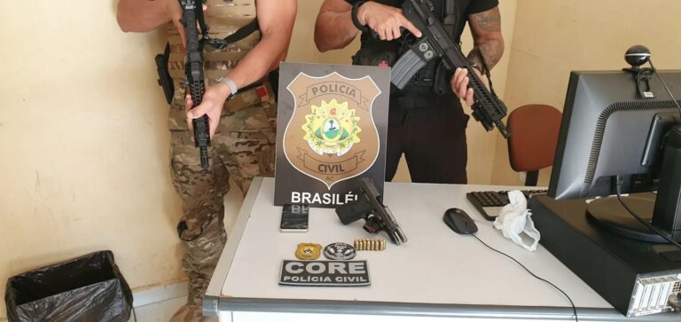 Menor é apreendido na frente dos filhos portando arma usada em homicídio de taxista no AC