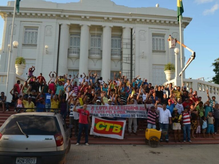 Quase 200 famílias que moram em ramal no AC podem perder terras e ficar desabrigadas
