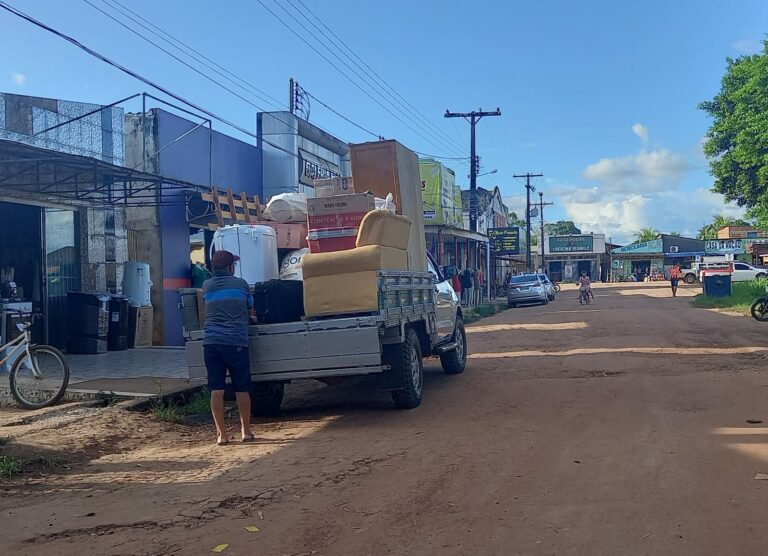 Com a vazante do rio Iaco, todas as famílias que estavam nos abrigos já retornaram para suas casas