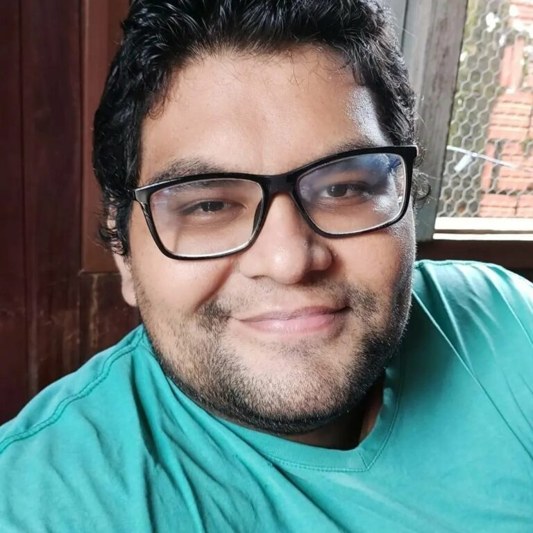 Nas redes sociais, jornalista relata momentos de pânico que teve com a mãe: “Acho que zerei a vida de novo”