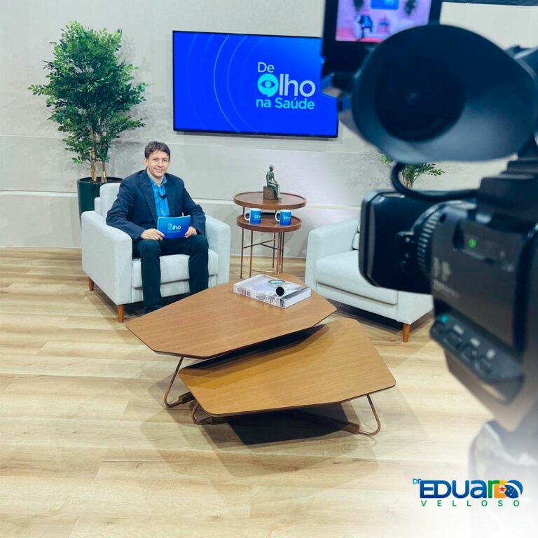 Dias antes de se tornar senador, Eduardo Velloso vira apresentador de TV; confira lançamento