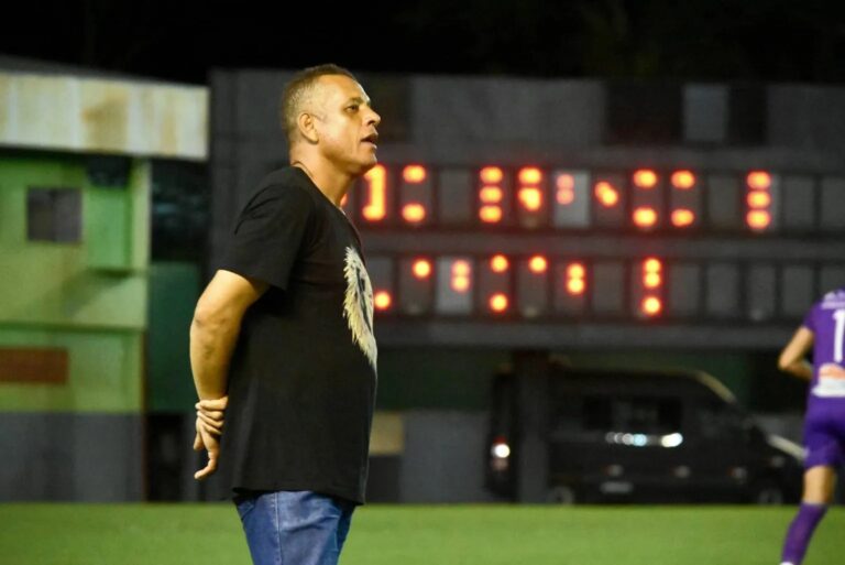 Humaitá troca treinador; Álvaro Miguéis assume