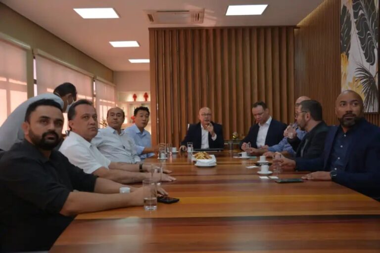 Equipe Samsung faz visita de cortesia a Fieac acompanhada do prefeito Tião Bocalom