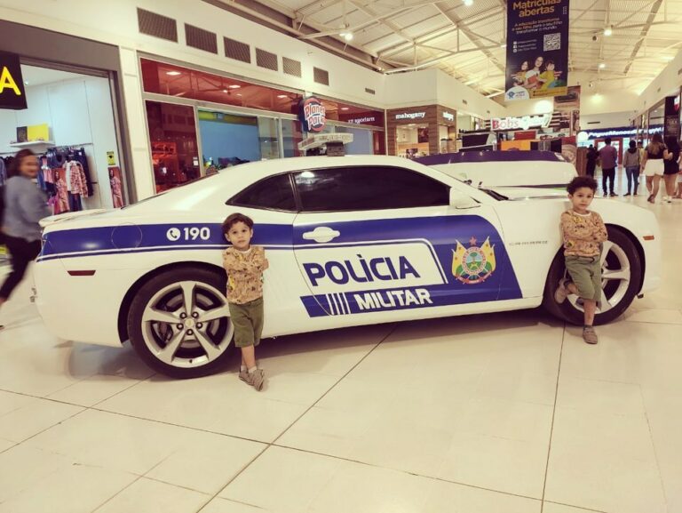 PM promove exposição “PMAC 106 anos” no Via Verde Shopping