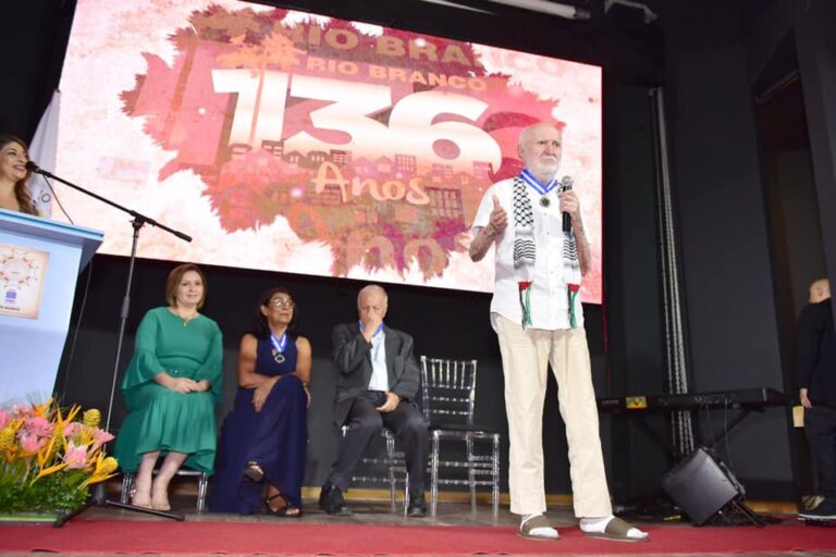 Artigo: Jackie Pinheiro escreve sobre convivência com Lhé, fundador do PT no Acre